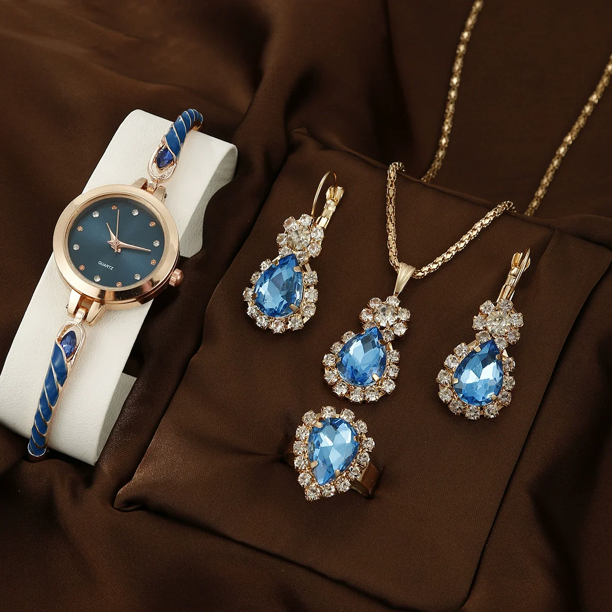 Women's Alloy And Stainless Steel Quartz Watch Bracelet Necklace Set With Round Dial Fashion Style - Image 26