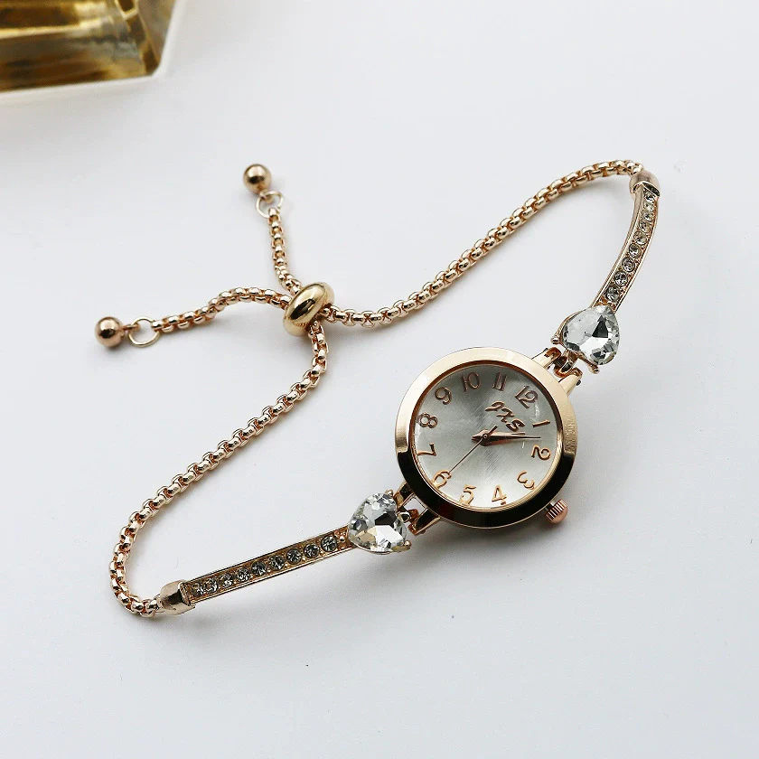 Women's Alloy And Stainless Steel Round Dial Quartz Bracelet Watch Diamondencrusted Leisure Style - Image 9