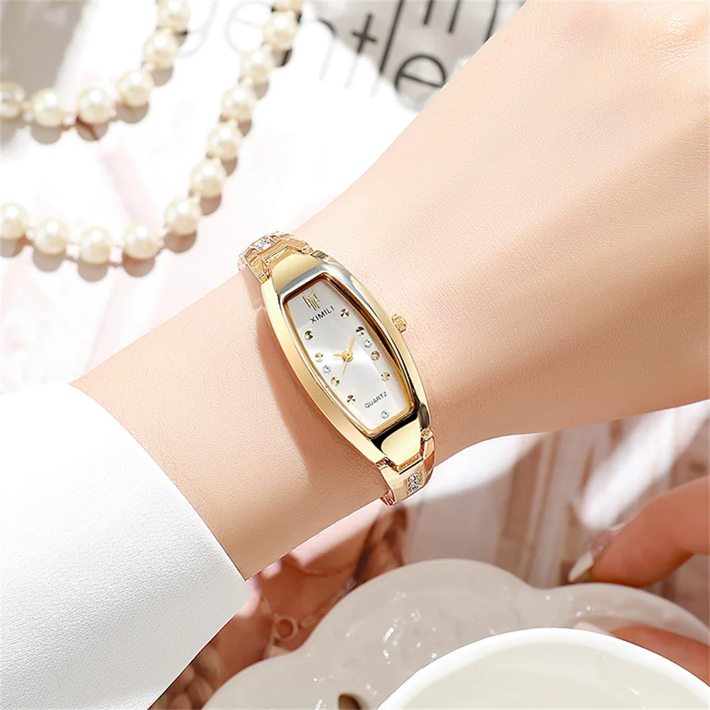 Women's Alloy Bracelet Quartz Watch With Round Dial And Horseshoe Buckle - Image 4