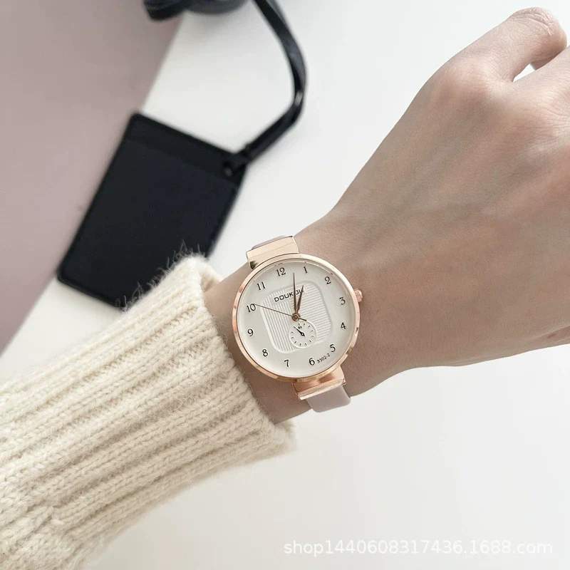 Women's Alloy Case Green Watch Mori Style Artistic Small Fresh Simple - Image 3