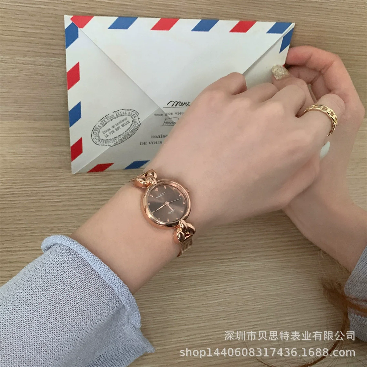 Women's Alloy Case Ordinary Glass Mirror Highend Fragrant Style Simple Elegant Small Dial Watch - Image 5