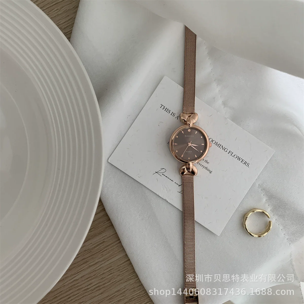 Women's Alloy Case Ordinary Glass Mirror Highend Fragrant Style Simple Elegant Small Dial Watch - Image 8
