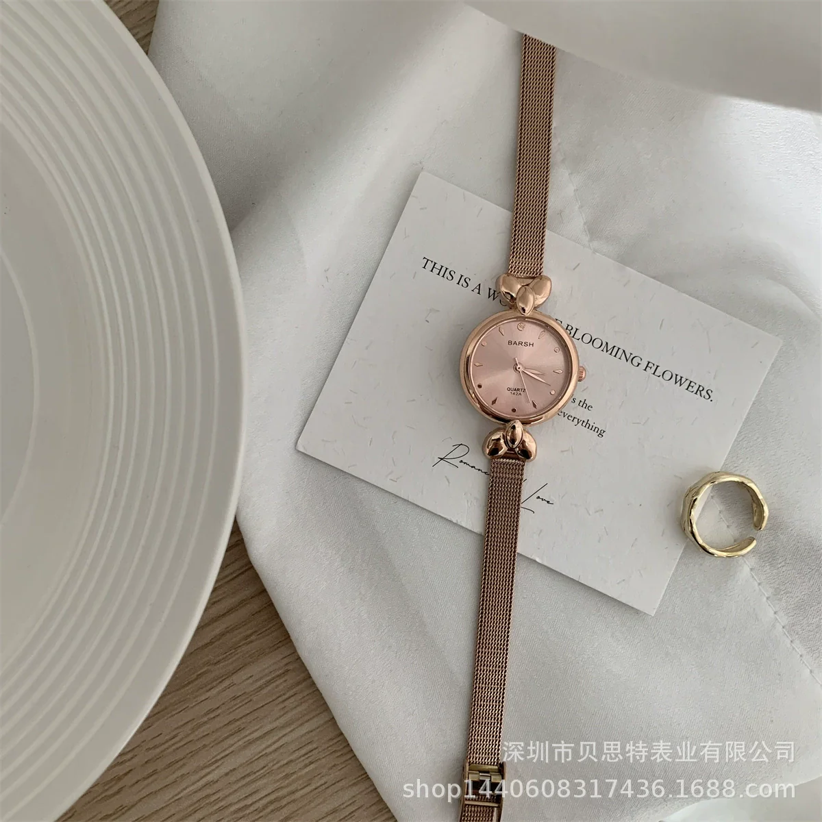 Women's Alloy Case Ordinary Glass Mirror Highend Fragrant Style Simple Elegant Small Dial Watch - Image 9