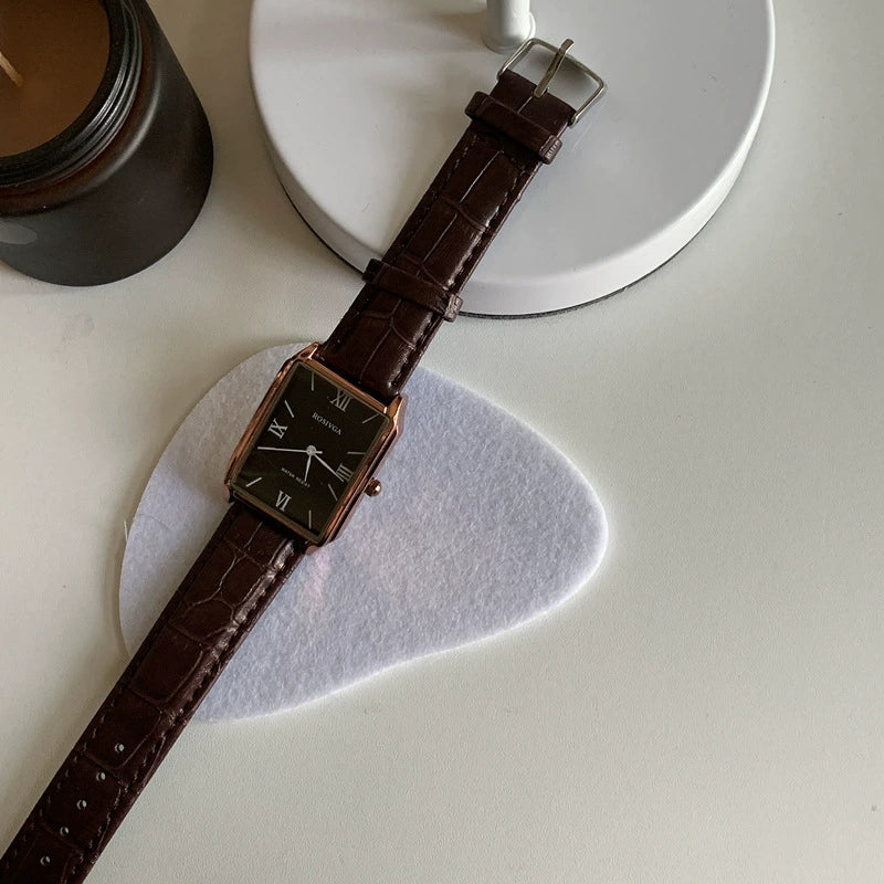 Women's Alloy Case Watch Simple Elegant Retro Roman Large Square Dial Leisure Style - Image 9