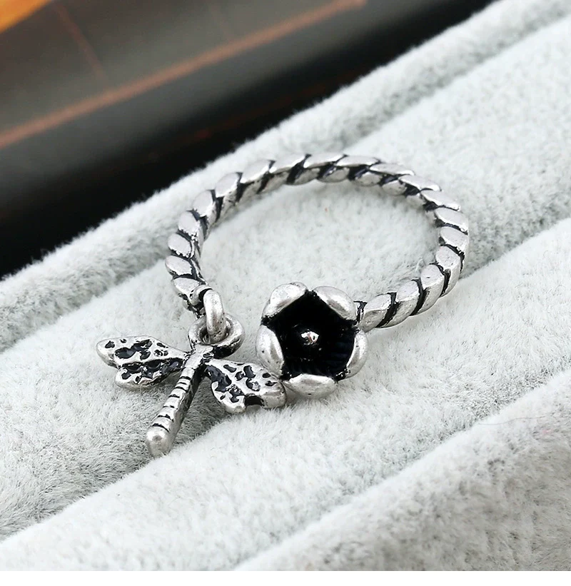 Women's Alloy Drop Shape Dripping Oil Open Letter Adjustable Ring - Image 3