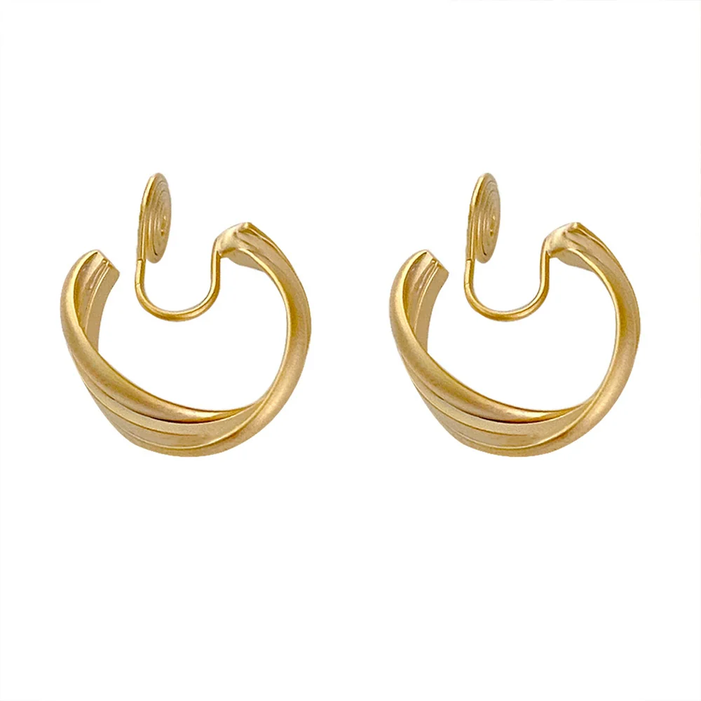 Women's Alloy Geometric Simple Matte 14K Gold Plated Round Twisted Ear Clip Earrings - Image 5