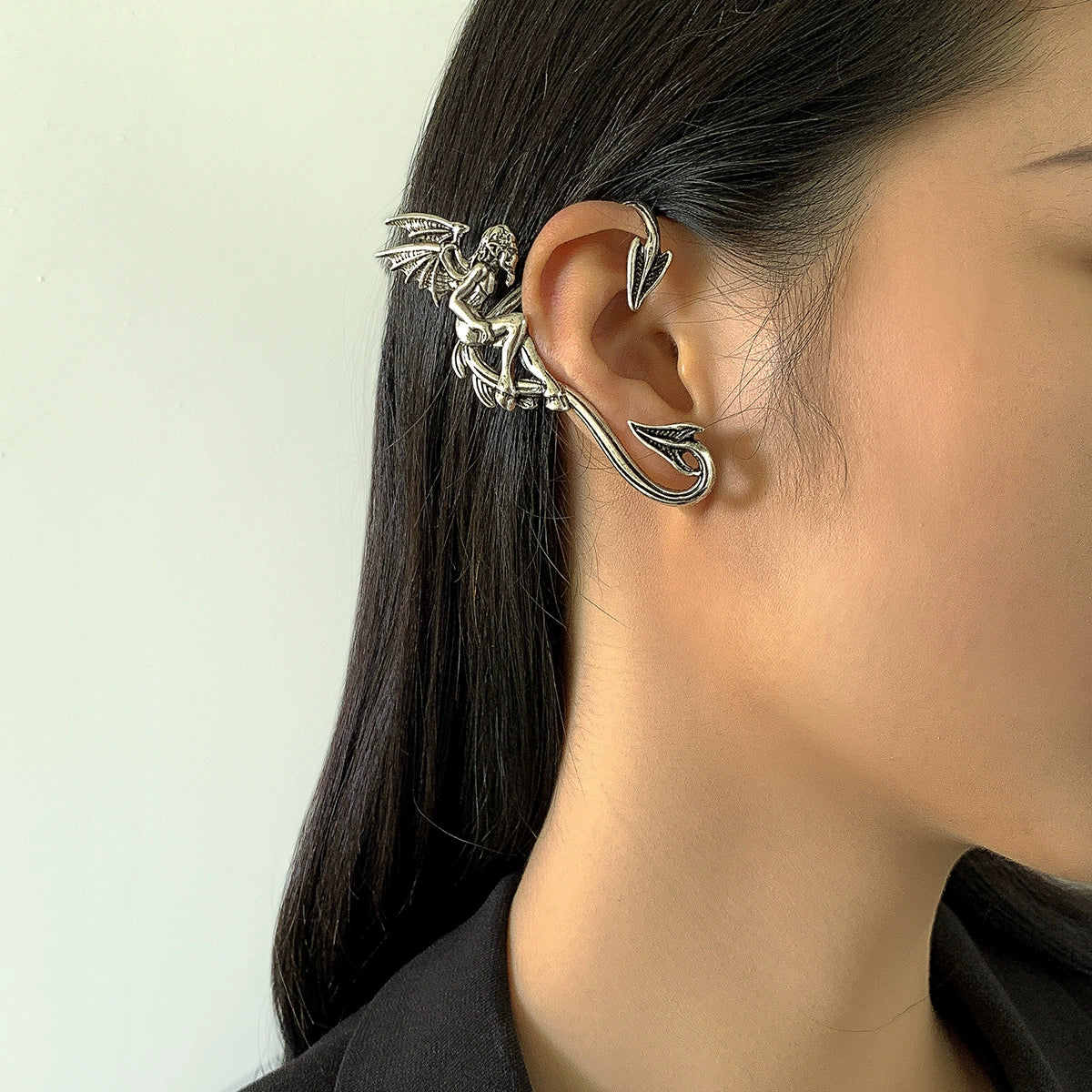 Women's Alloy Geometric Style Electroplated Earring Ear Hanging Ear Clip Ear Bone Clip - Image 14