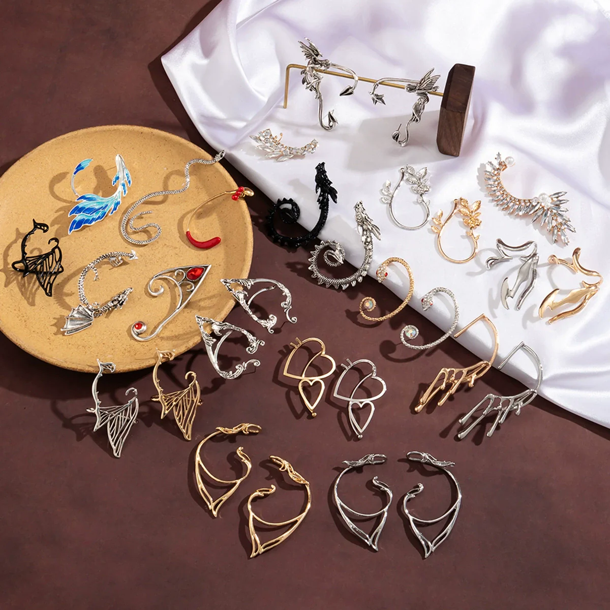 Women's Alloy Geometric Style Electroplated Earring Ear Hanging Ear Clip Ear Bone Clip - Image 2