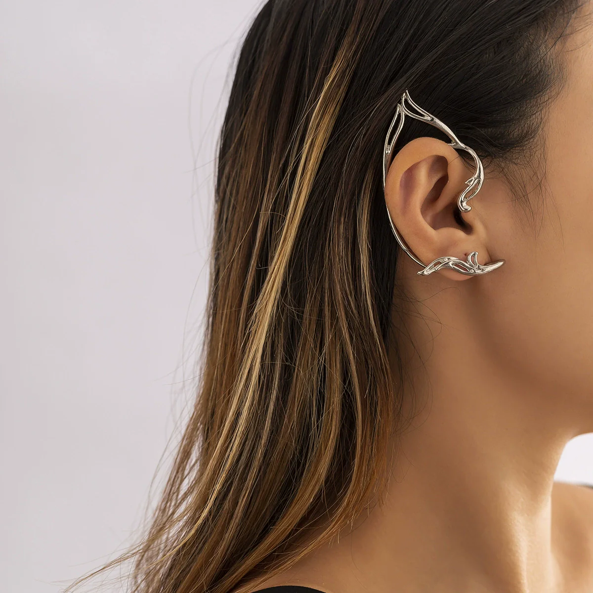 Women's Alloy Geometric Style Electroplated Earring Ear Hanging Ear Clip Ear Bone Clip - Image 7