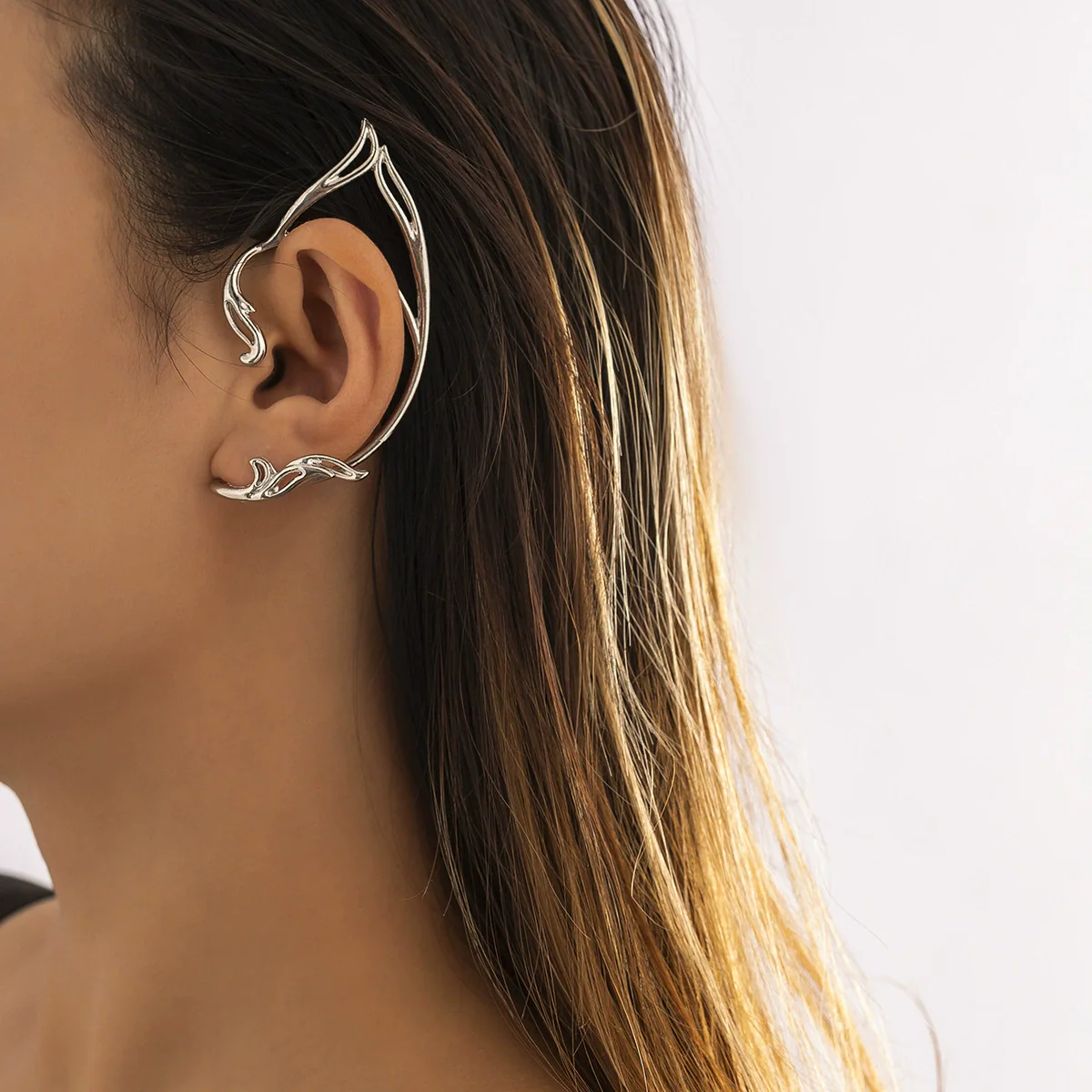 Women's Alloy Geometric Style Electroplated Earring Ear Hanging Ear Clip Ear Bone Clip - Image 9