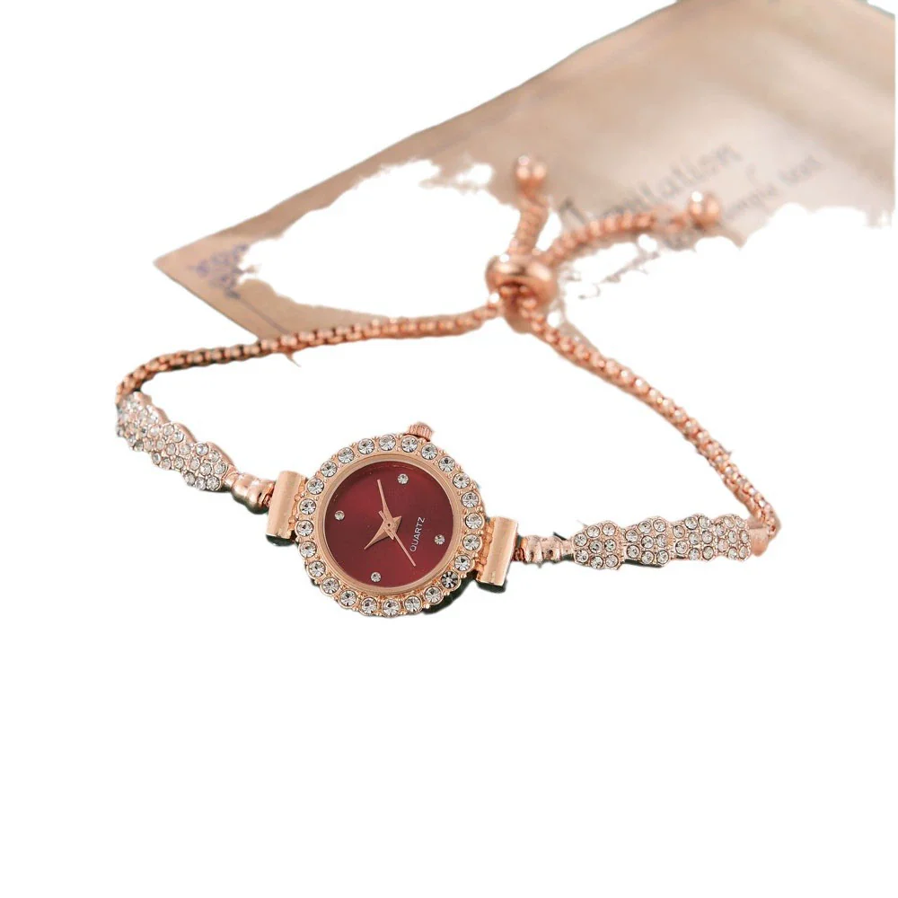 Women's Alloy Glass Quartz Fashion Round Bracelet Watch With Printed Logo - Image 4