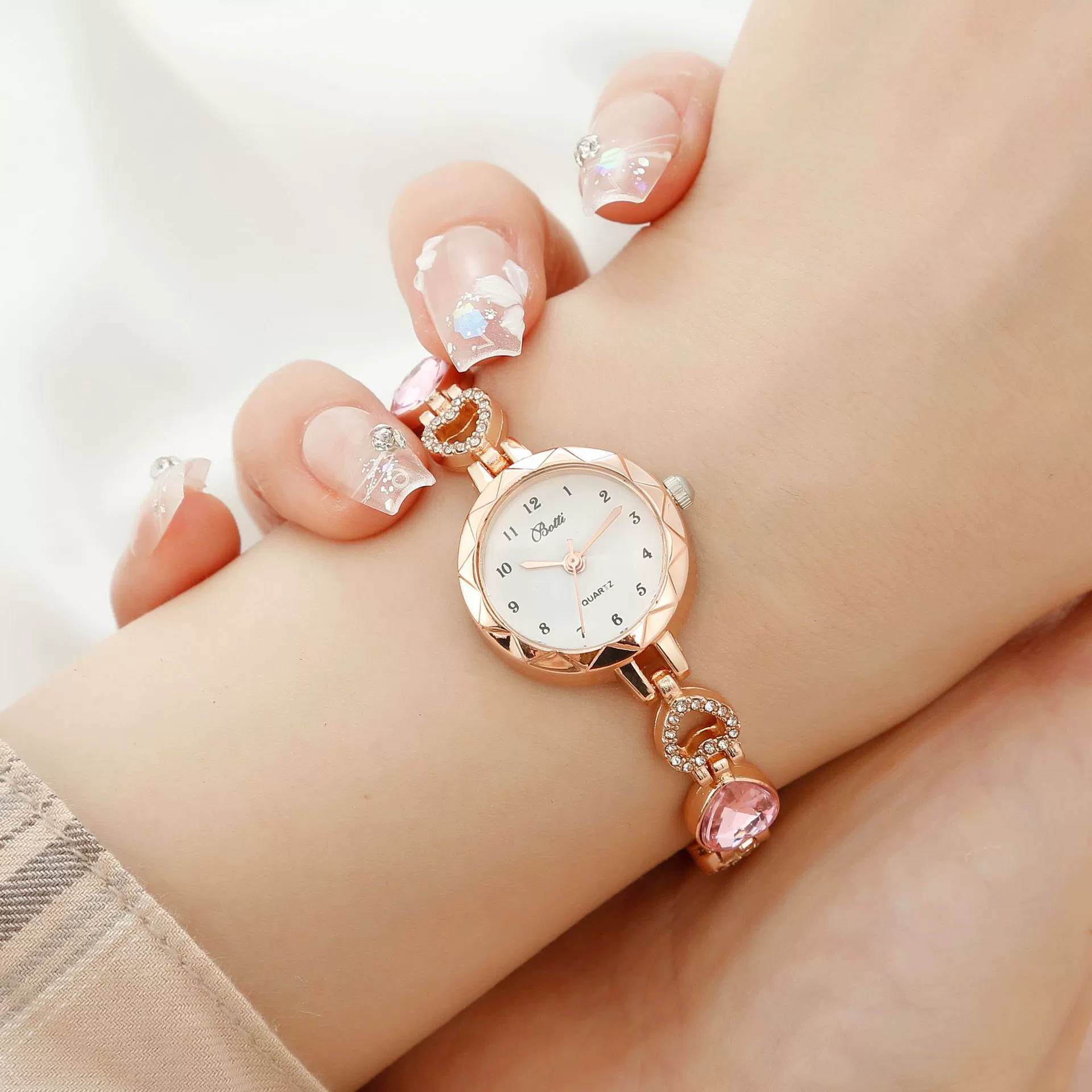 Women's Alloy Quartz Bracelet Watch With Round Dial And Luxury 3Piece Jewelry Watch Combination Suit - Image 4