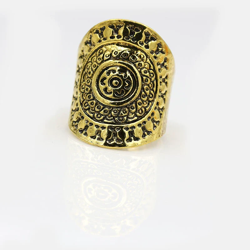 Women's Alloy Retro Carved Geometric Totem Finger Ring With Electroplating - Image 6