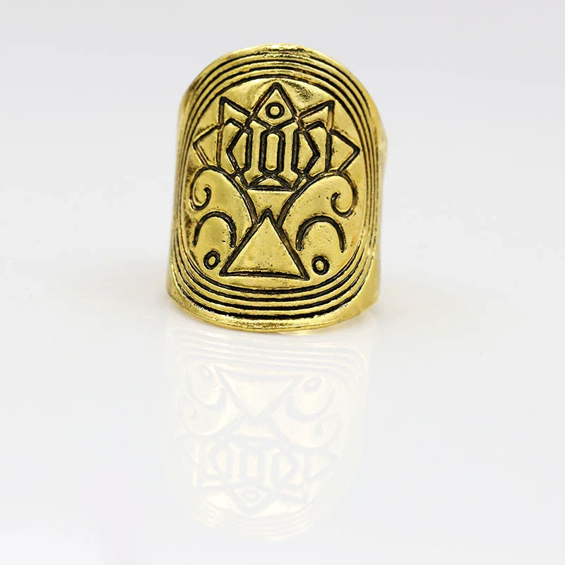 Women's Alloy Retro Carved Geometric Totem Finger Ring With Electroplating - Image 9