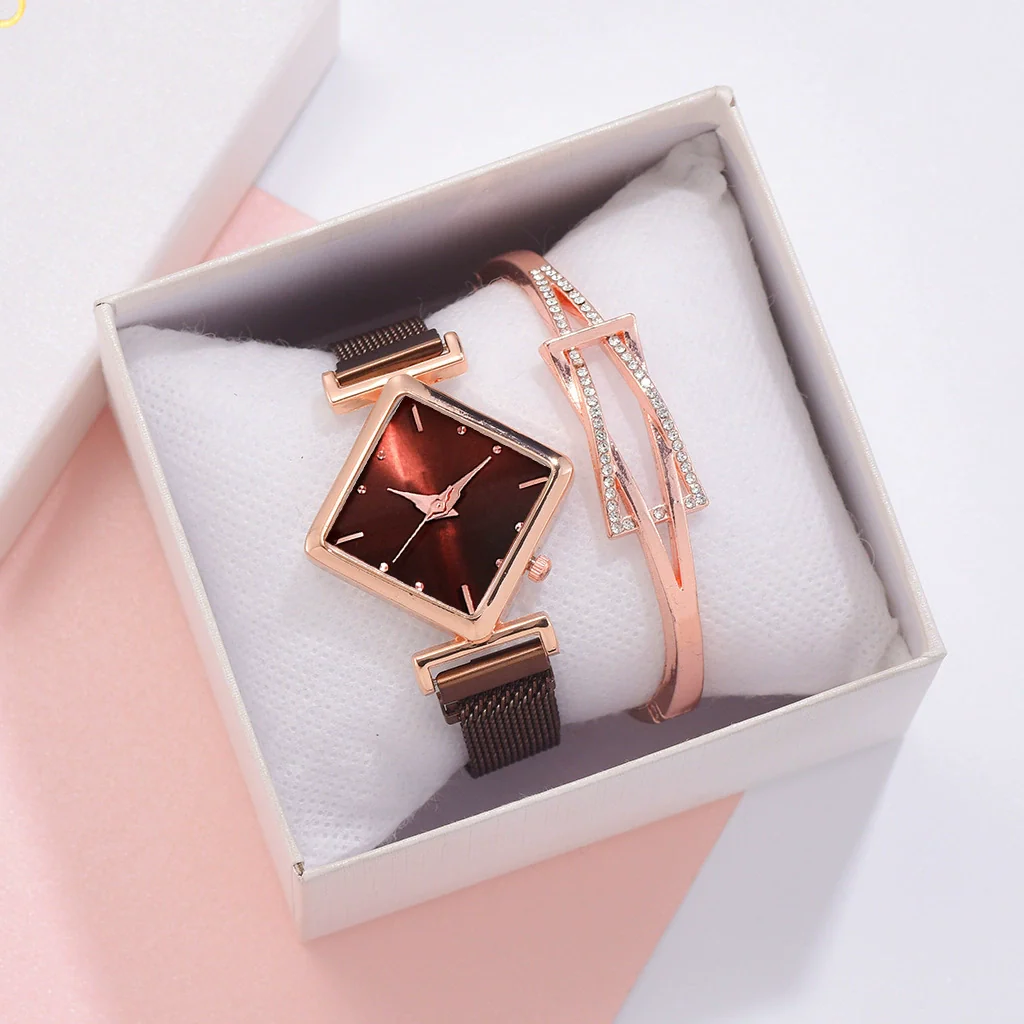 Women's Alloy Rhombus Quartz Watch Simple Personality Fashion With Printed Logo - Image 21