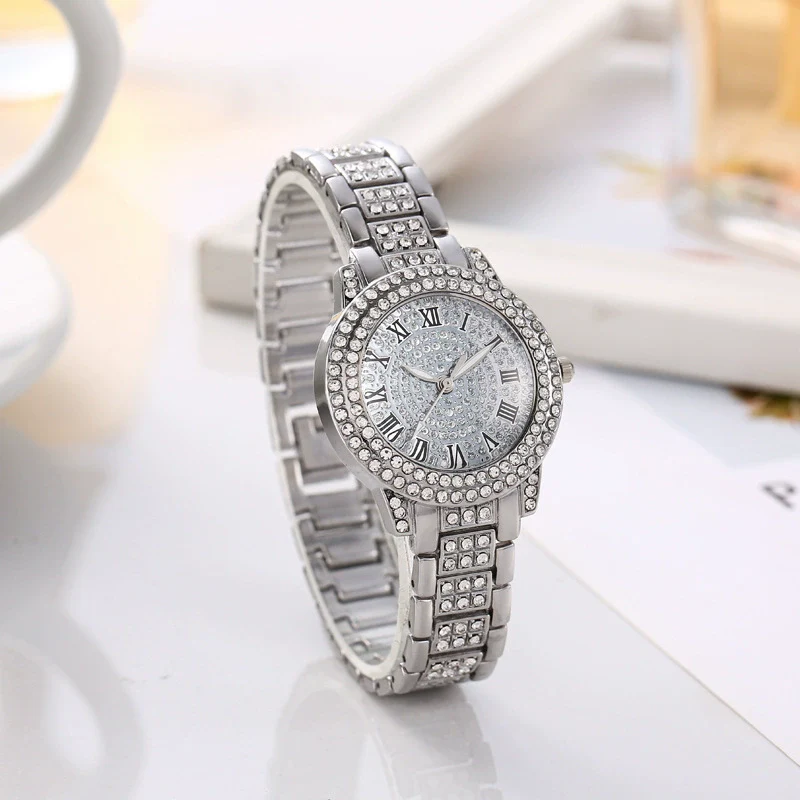 Women's Alloy Steel Quartz Watch With Starry Sky Pattern And Roman Digital Fashion Style - Image 4