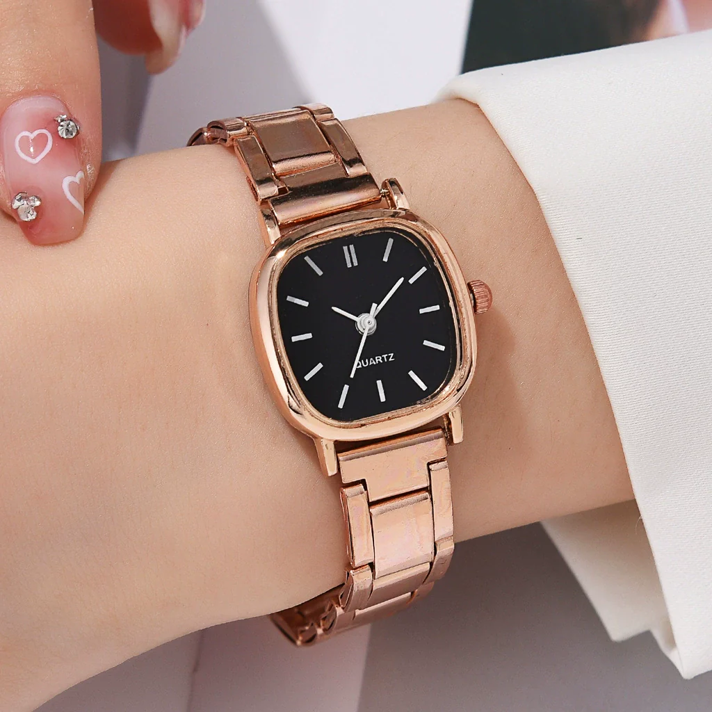 Women's Alloy Strap Round Dial Quartz Watch Simple And Versatile Style