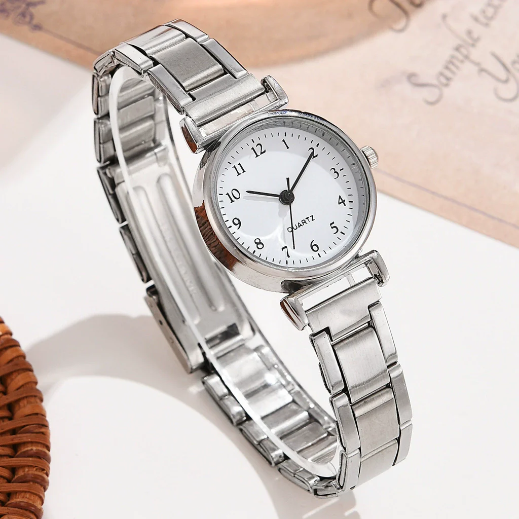 Women's Alloy Strap Round Dial Quartz Watch Simple And Versatile Style - Image 6