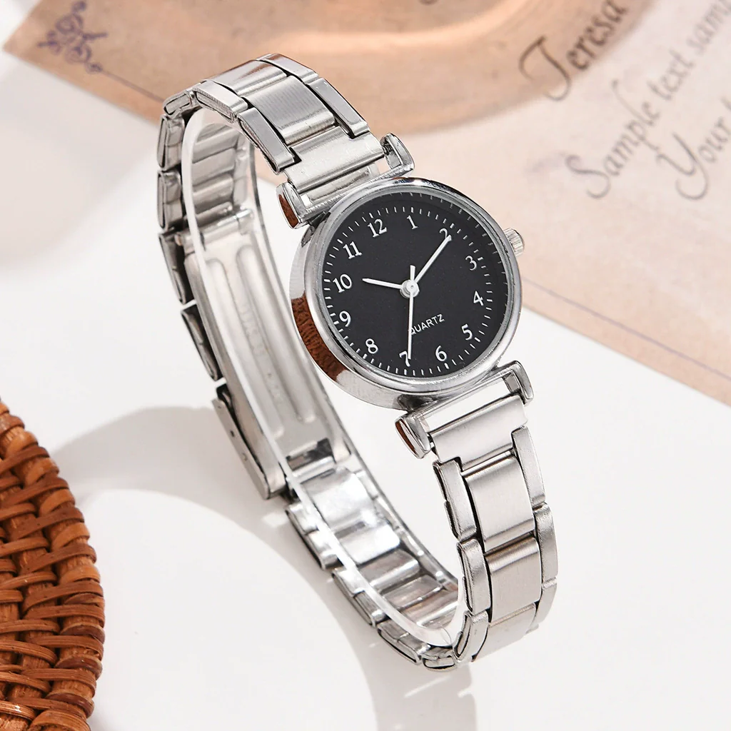 Women's Alloy Strap Round Dial Quartz Watch Simple And Versatile Style - Image 7