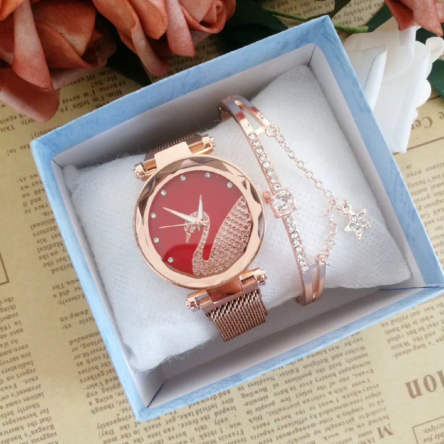 Women's Alloy Watch Set With Magnet Buckle And Round Dial Leisure Style - Image 3