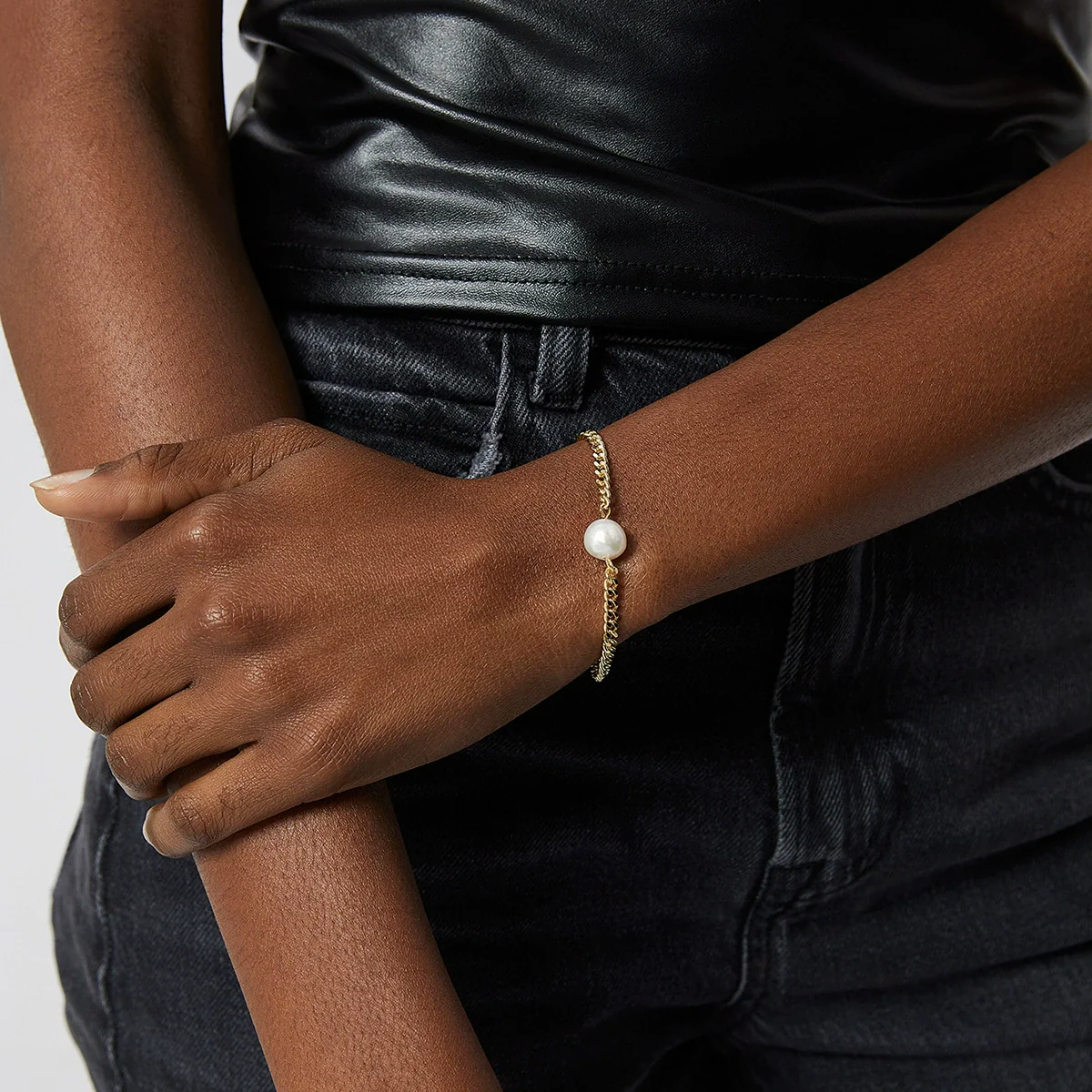 Women's Baroque Specialshaped Copper Pearl Bracelet - Image 2