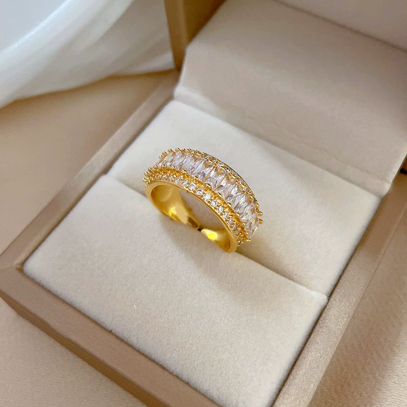 Women's Brass Letter Microinlaid The Crown Pattern Natural Style Opening Adjustable Ring Jewelry - Image 4