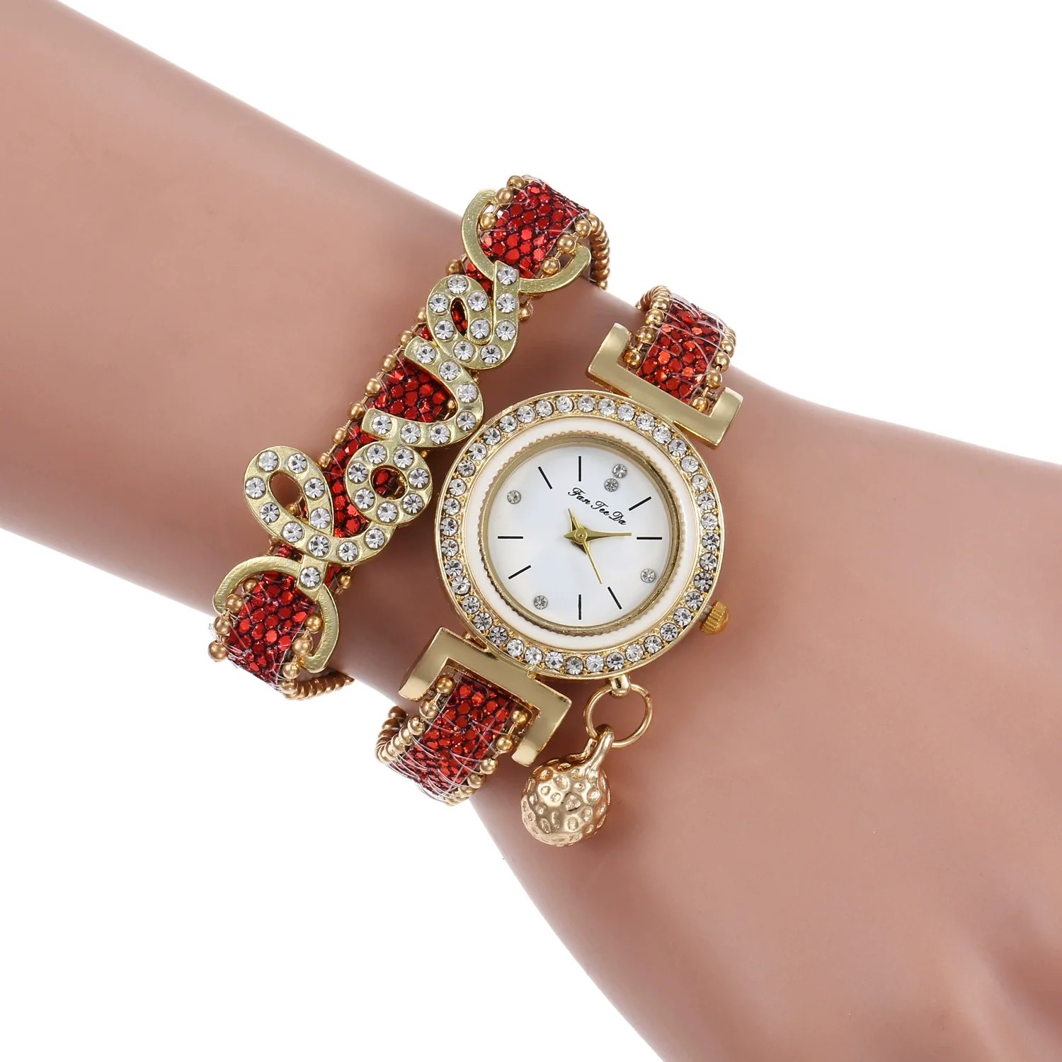 Women's Casual Fashion Pendant Watch With Love Letters And Full Diamond Design - Image 4