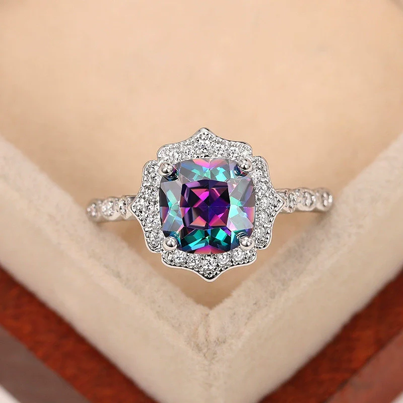 Women's Copper Flower Shape Minimalist Geometric Zircon Ring Jewelry - Image 2