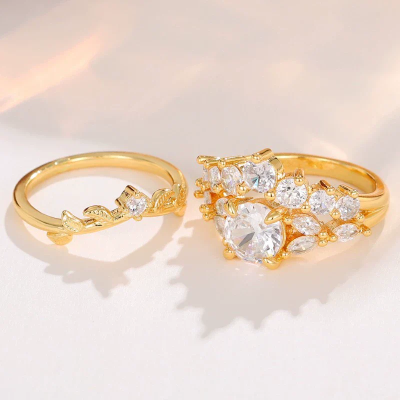 Women's Copper Geometric Inlaid Zircon Row Ring - Image 4