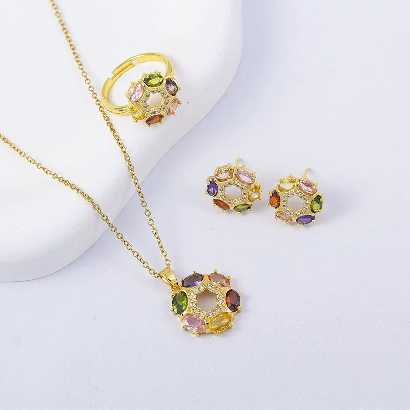 Women's Copper Geometric Light Luxury Electroplated Pendant Necklace With O Word Chain - Image 25
