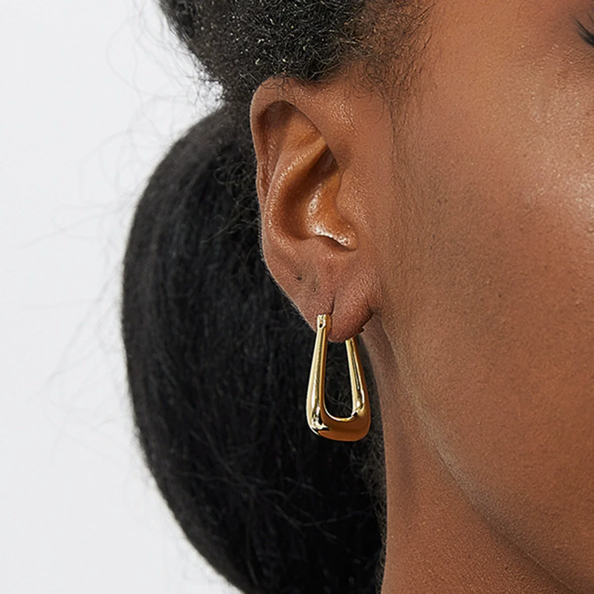 Women's Copper Plated Real Gold Geometric Triangle Earrings - Image 2