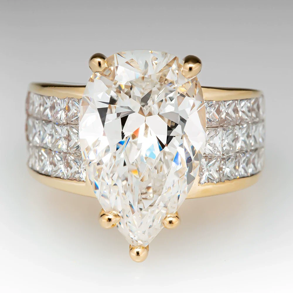Women's Copper Water Drop Pearshaped Zircon Ring With Simple Microinlaid Square Diamond - Image 2