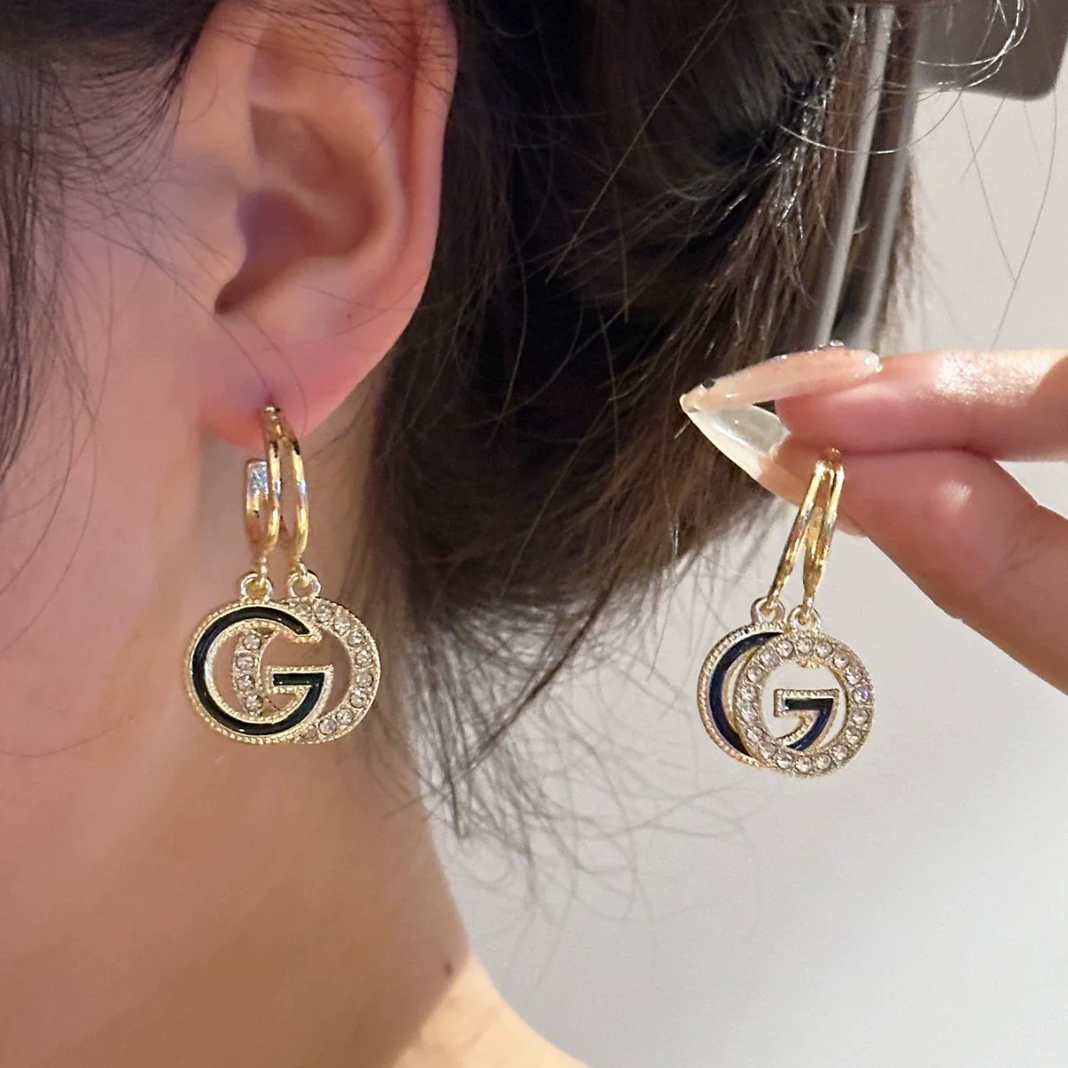 Women's Elegant Simple Style Alloy Earrings With Electroplating - Image 2