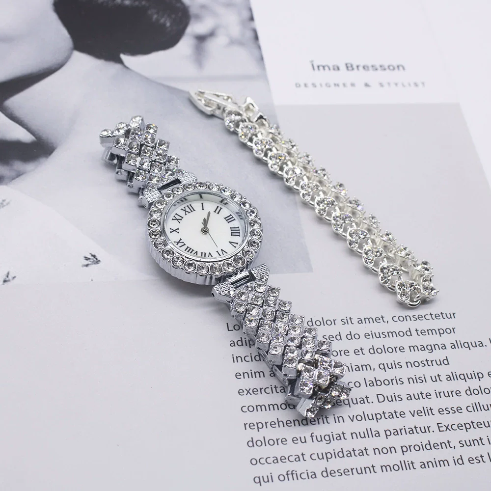 Women's Fashion Alloy Bracelet Wristwatch Set With Round Dial And Horseshoe Buckle - Image 3