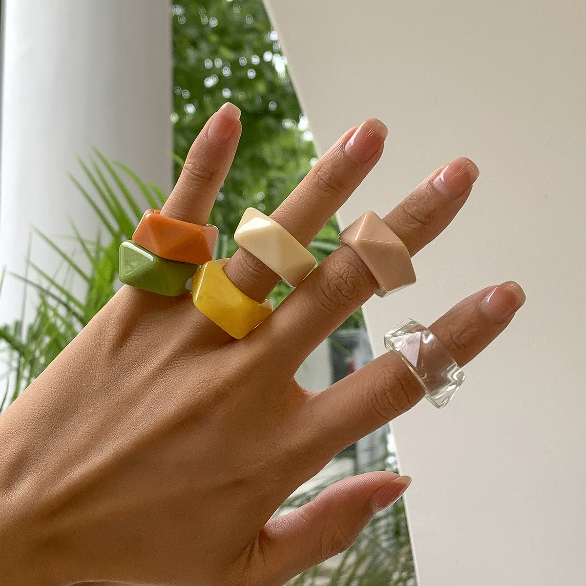 Women's Fashion Simple Geometric Plastic And Resin Ring And Bracelet - Image 2