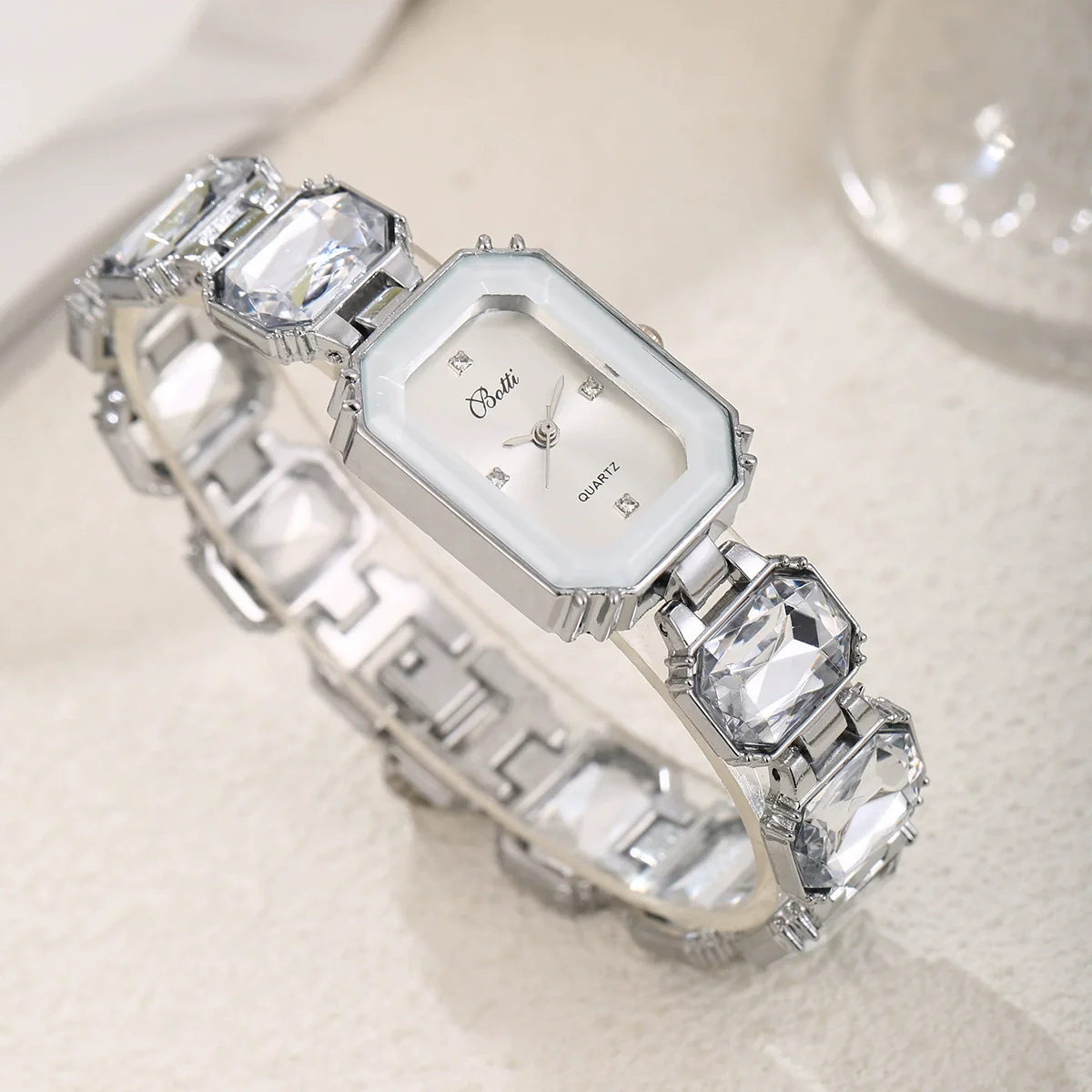 Women's Fashion Square Quartz Watch With Rhinestones Alloy Bracelet Stainless Steel Case And Buckle Pu Strap - Image 14