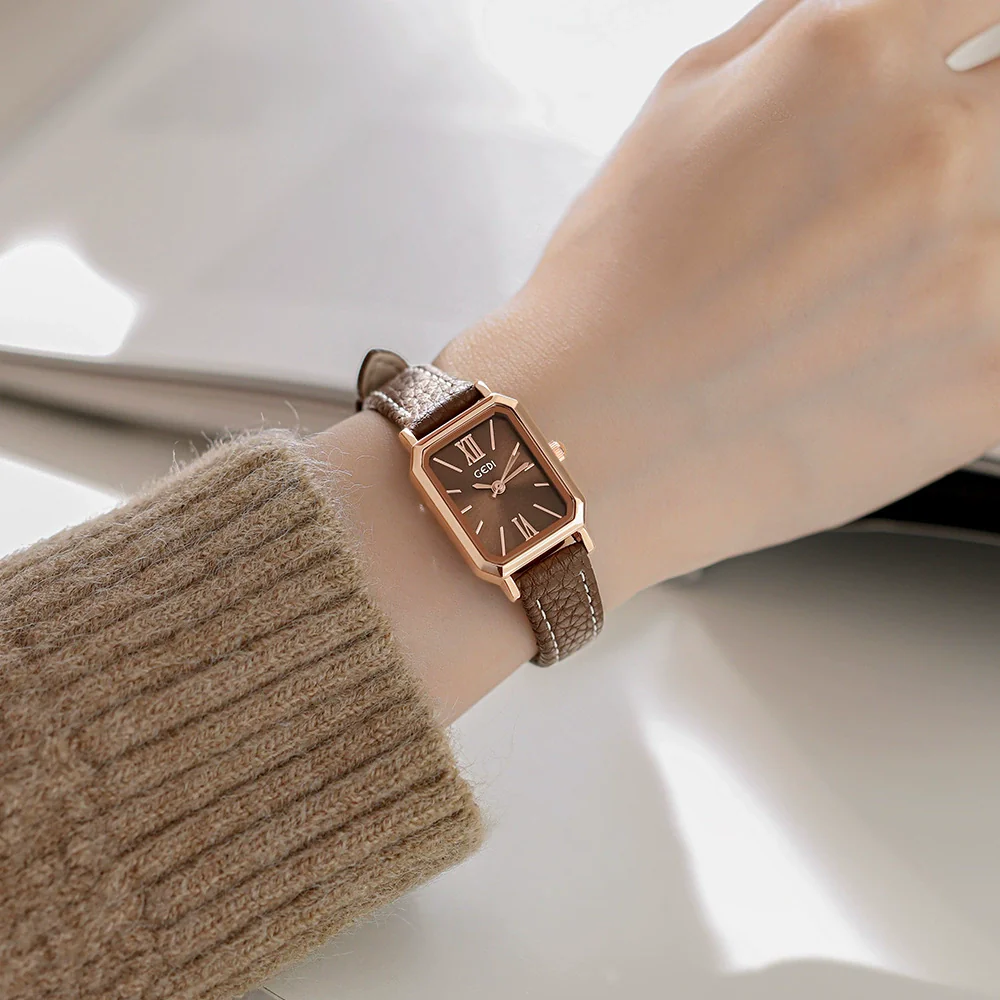 Women's Fashionable Alloy Case Pu Strap Rectangular Dial Rose Gold Buckle Pin Buckle Spiral Crown Watch With Printed Logo And Mineral Reinforced Mirror - Image 2