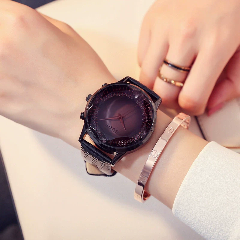 Women's Fashionable Alloy Quartz Watch With Belt Strap And Mineral Strengthened Glass Mirror - Image 4