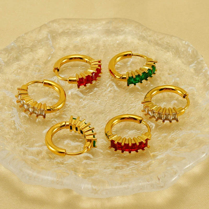 Women's Fashionable Light Luxury 316L Stainless Steel Gold Plated Geometric Inlaid Zircon Earrings - Image 2