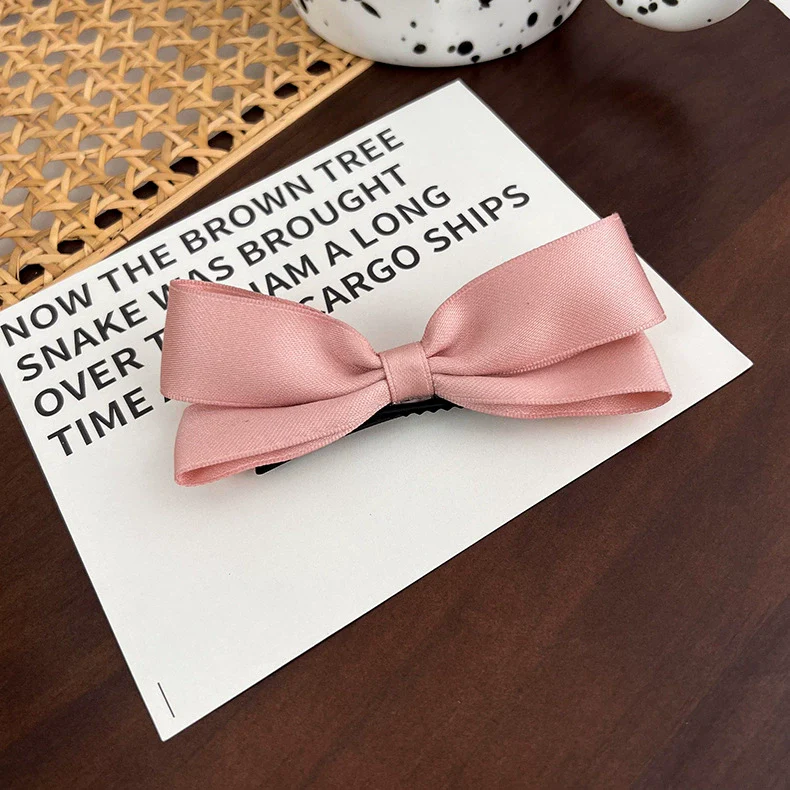 Women's Handmade Cloth Bow Three Dimensional Duckbill Hairpin - Image 5