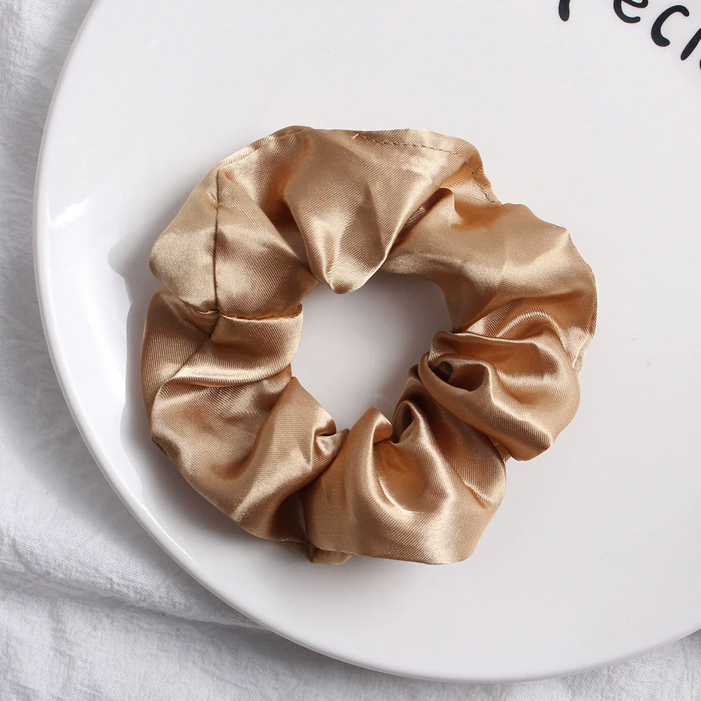 Women's Handmade Cloth Large Intestine Shape Hair Ring - Image 5