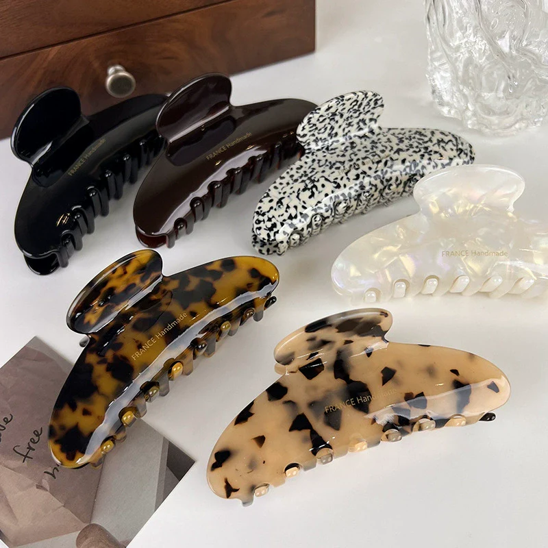 Women's Highend 2025 New Style Acetic Acid Gripper Hair Clip With Geometric Style And Stamping Process - Image 3