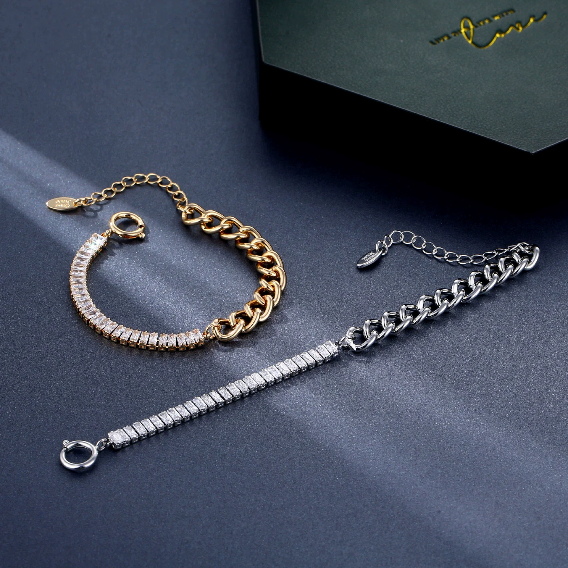 Women's Hiphop Alloy Geometric Ringlink Bracelet With Microinlay Style - Image 3