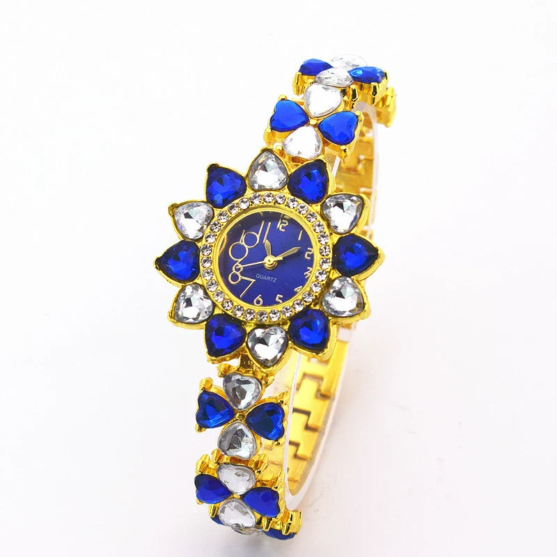 Women's Leisure Quartz Watch Alloy Heartshaped - Image 5