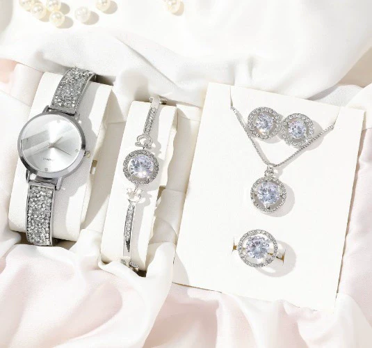 Women's Leisure Quartz Watch Stainless Steel Case And Strap Round Dial - Image 9