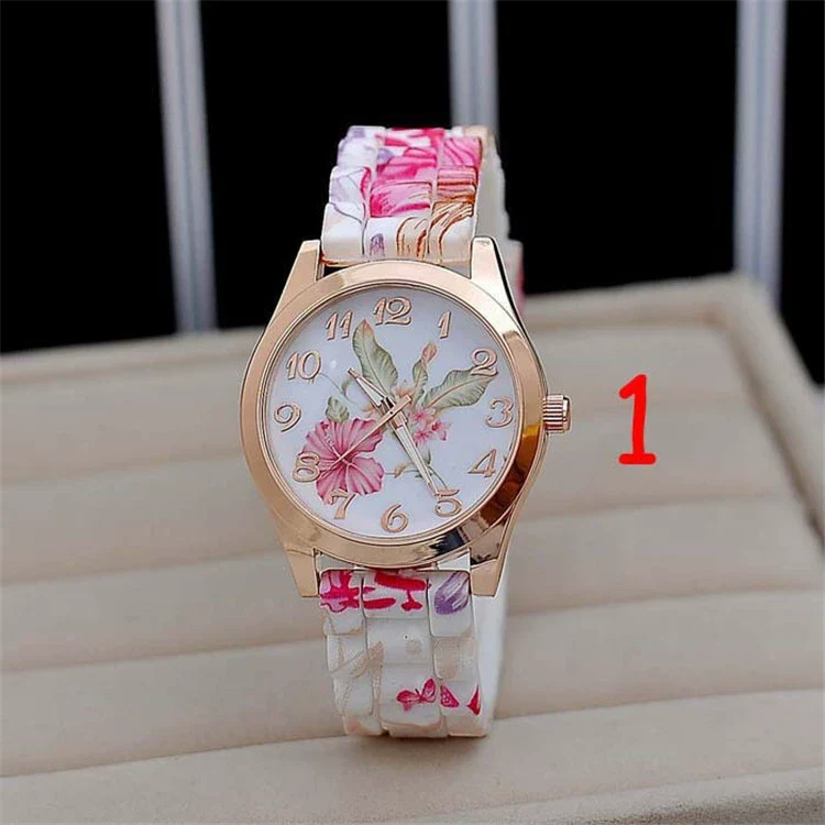 Women's Leisure Quartz Watch With Color Flowered Silicone Band Zinc Alloy Case Stainless Steel Horseshoe Buckle And Round Dial - Image 3