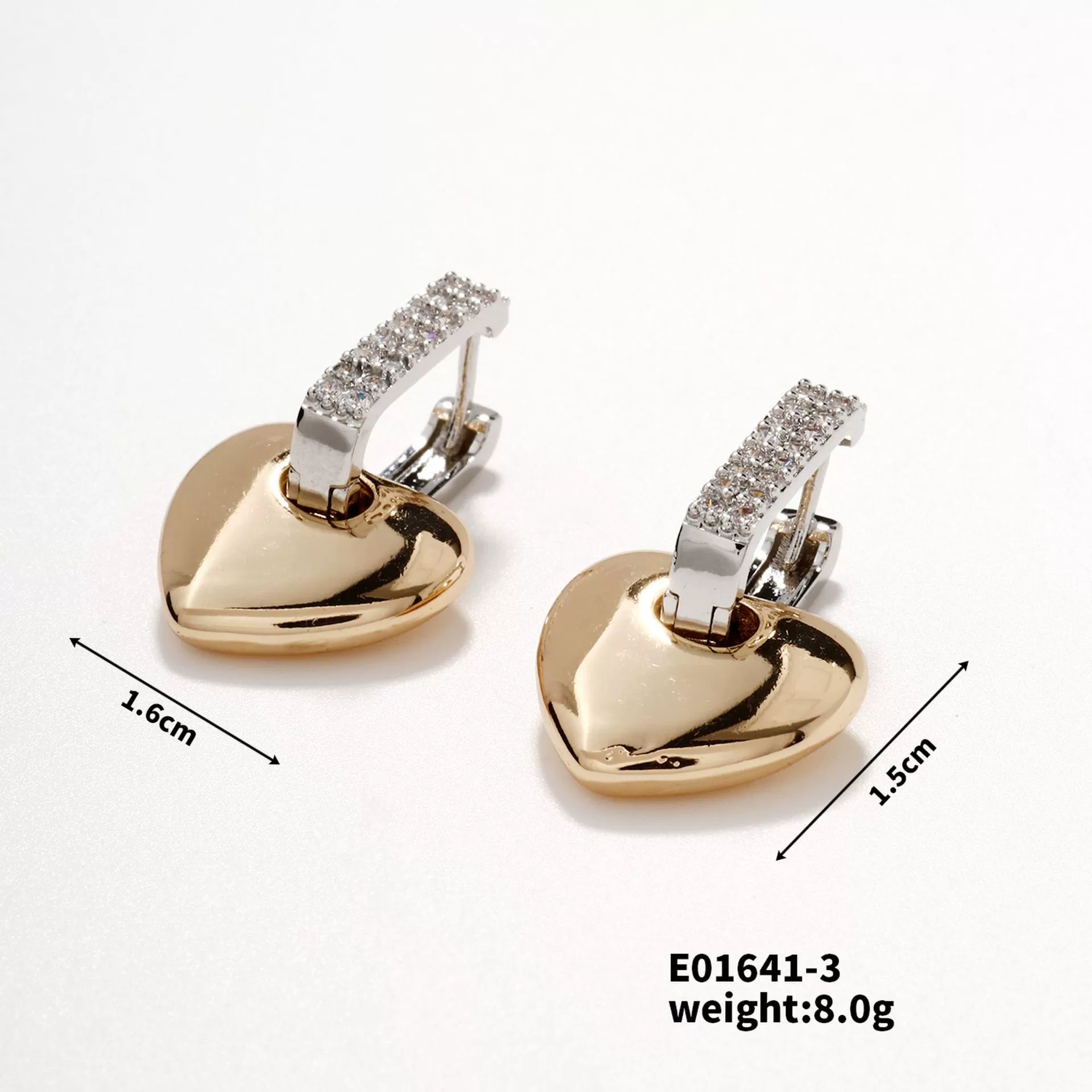 Women's Light Luxury Copper Earrings With Heart And Geometric Patterns And Electroplating Treatment - Image 8