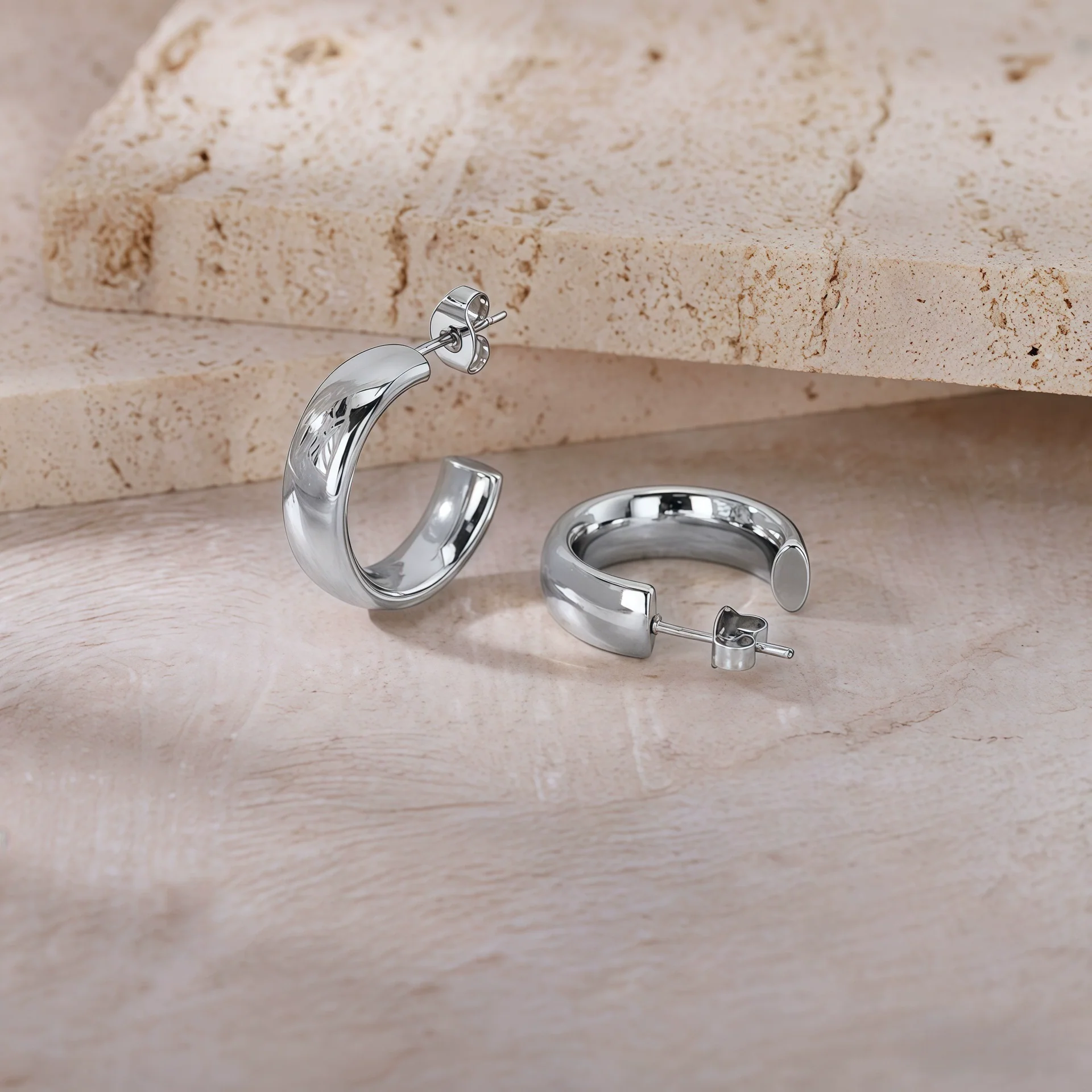 Women's Light Luxury Geometric Titanium Steel Electroplated Circle Earrings - Image 74