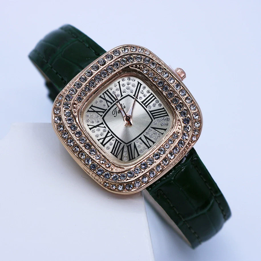Women's Luxury Square Alloy Case Pu Strap Diamondembedded Watch With Roman Dial - Image 4
