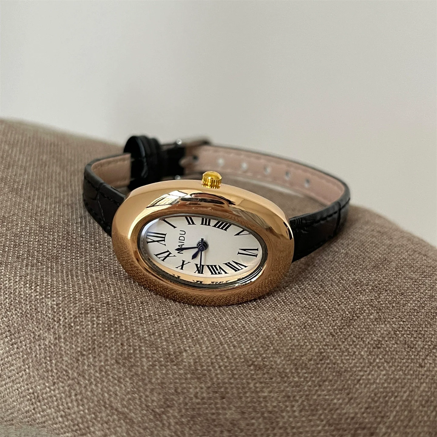 Women's Metal Belt Oval Retro Quartz Watch - Image 6